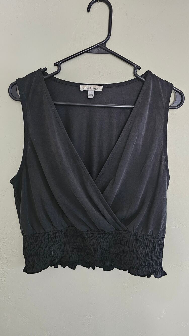 Moa Moa Black Sleeveless Faux Wrap Crop Top - Women's Size L